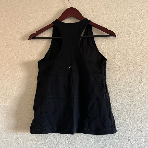 Lululemon Black V Neck Racerback Crossover Athletic Workout Tank Top Size 8 - Picture 8 of 9